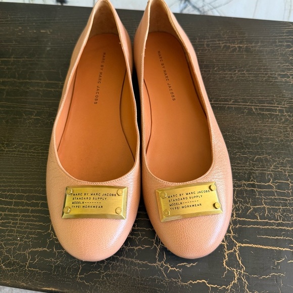 Marc by Marc Jacobs Women's Tan Leather Flats size 40 - Picture 8 of 10